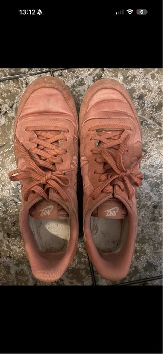 Nike Internationalist Rosa