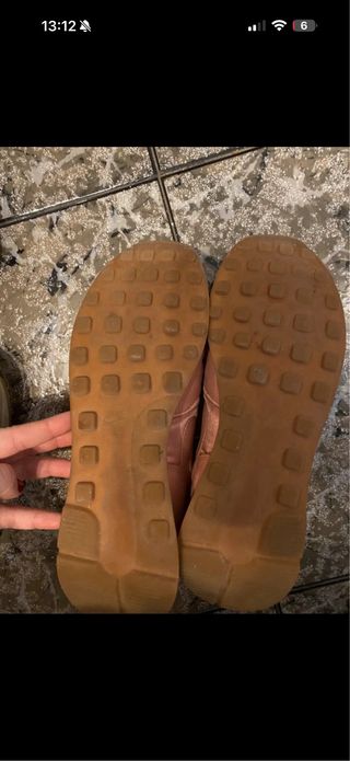 Nike Internationalist Rosa