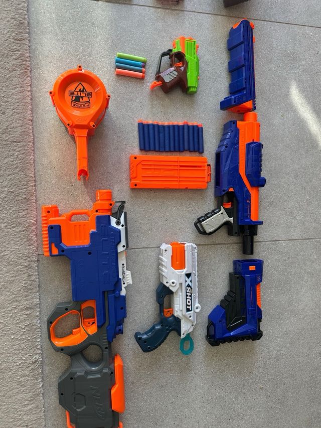 Set di armi e accessori Nerf