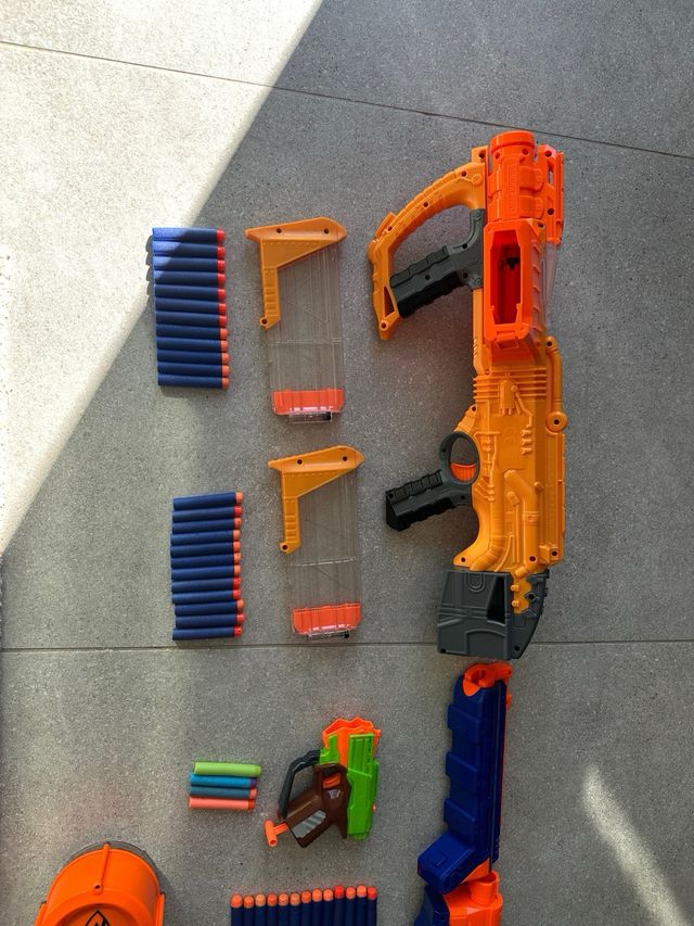 Set di armi e accessori Nerf