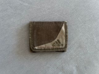 Cartera Adidas Negra y Gris