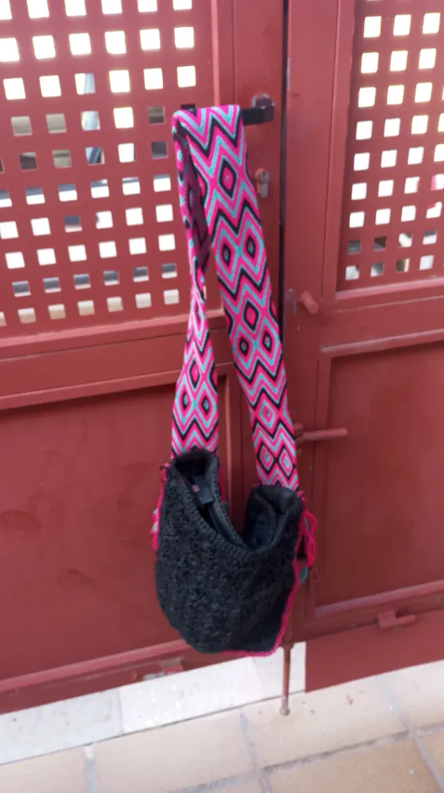 Bolso de mujer tejido