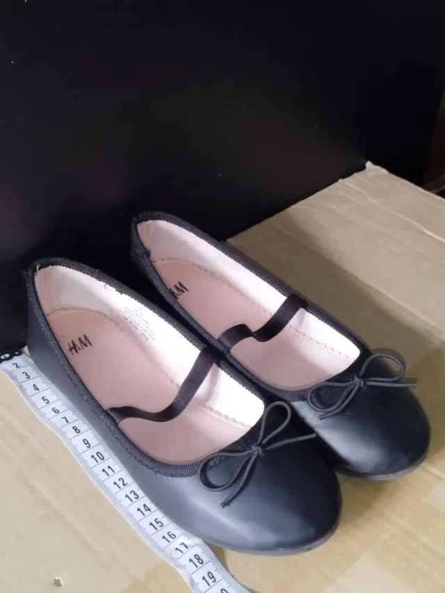 Bailarinas H&M  de Lujo
talla 32