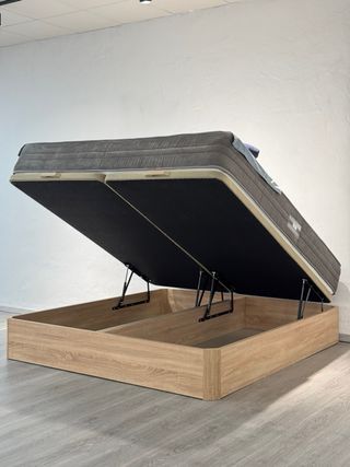 Venta de canapés y colchones nuevos! Tienda física