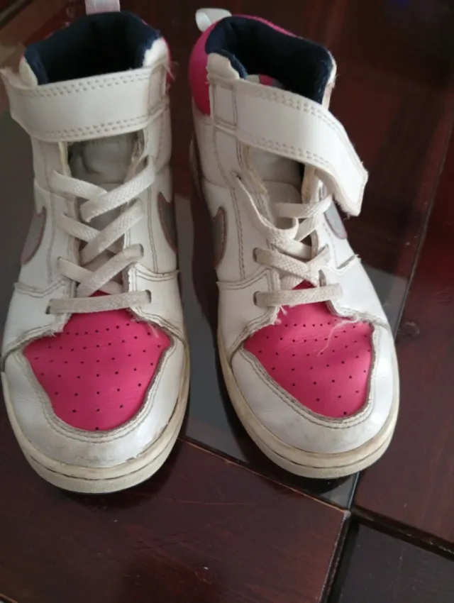 Zapatillas deportivas niña blancas y rosas
