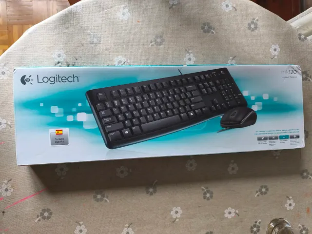 Tastiera e mouse Logitech MK120 (spagnolo)