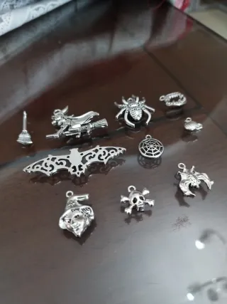 10 Ciondoli Metallici