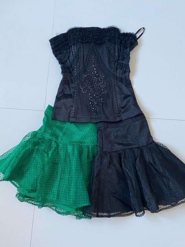 Corpiño negro y 2 faldas a juego t-S