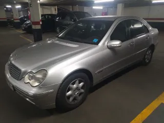 Mercedes-Benz Clase C 2001