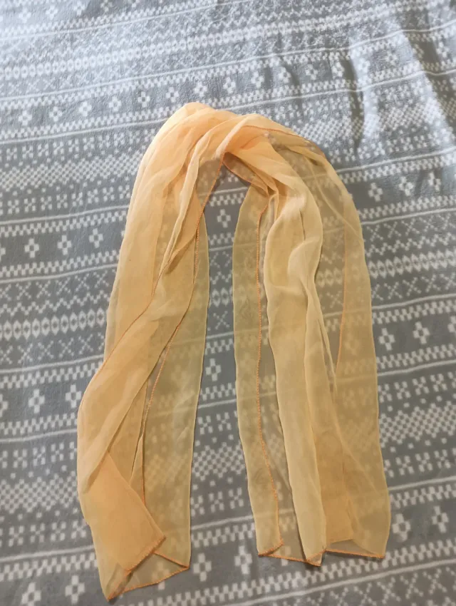 Fular naranja de gasa