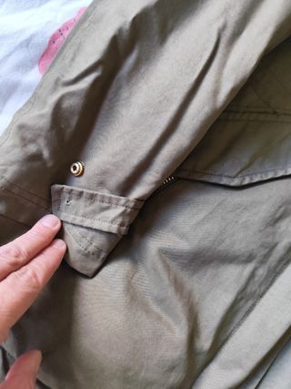 Abrigo Zara con capucha y pelo 128cm