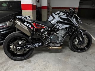 KTM Duke 790