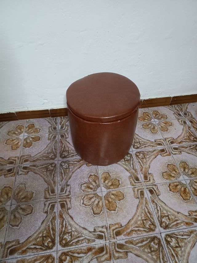 Taburete Vintage Cuero Marrón