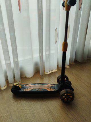 Patinete infantil 3 ruedas con luces