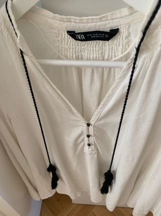 Blusa Zara Lino Talla XS talla más grande