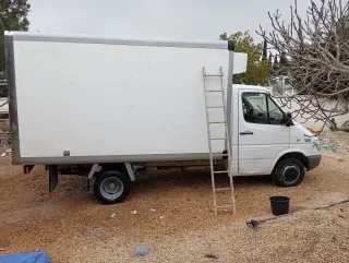 Mercedes-Benz 416 2005