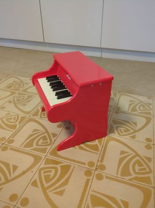 Piano infantil Hape rojo