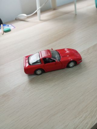 Maisto Corvette 1996 Rojo 1:24 negociable