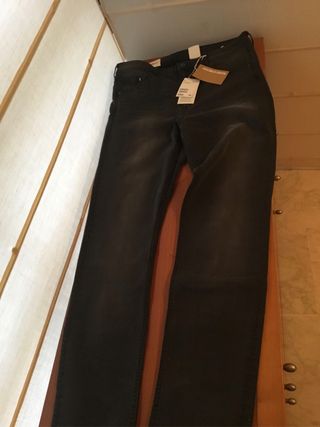 Pantalón H&M Gris Nuevo Talla 34
