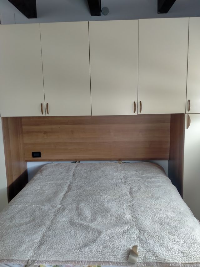 Coperta/Plaid/Coprimaterasso Beige