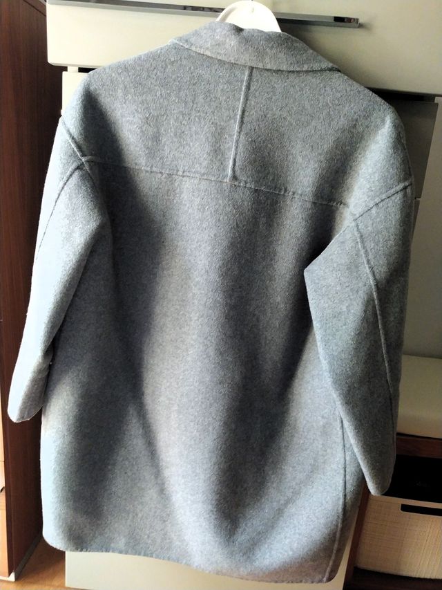 Chaquetón Bimba y Lola Gris Talla M