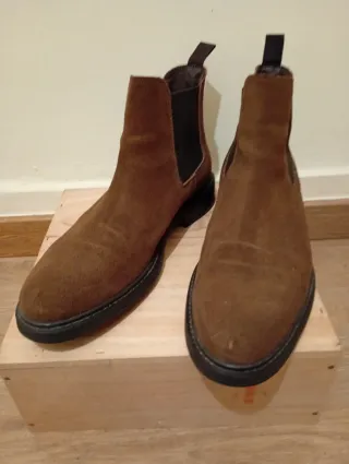 Botines Chelsea Mango Marrones