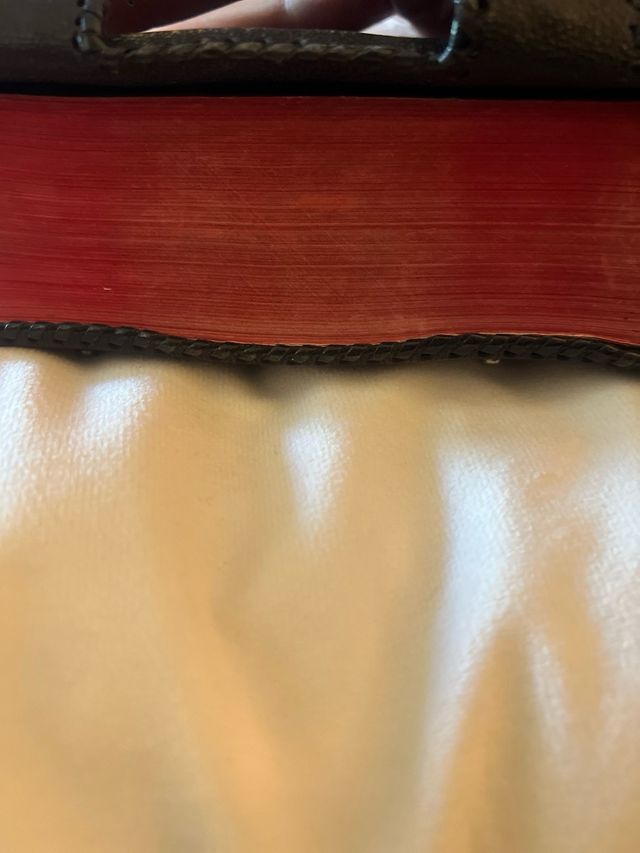 Misal antiguo pre-Vaticano II + funda de cuero