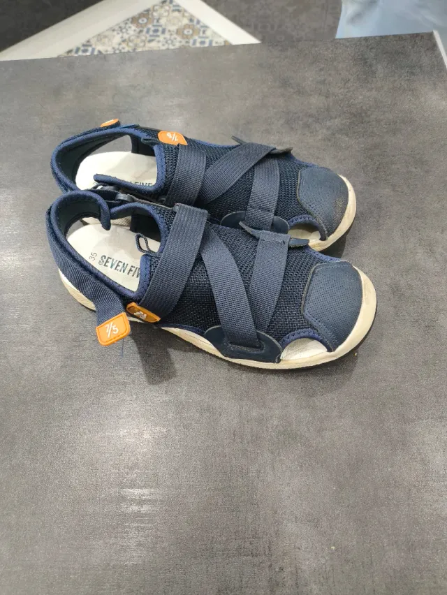 Sandalias niño azul y blanco Talla 35