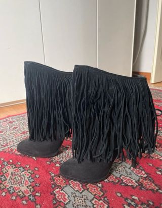 Stivaletti Zara Trafaluc neri con frange