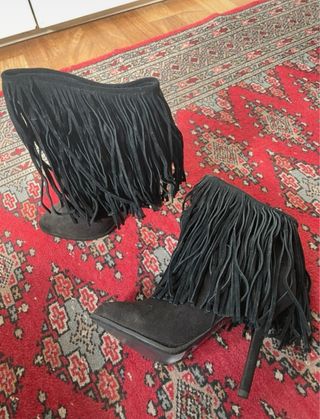 Stivaletti Zara Trafaluc neri con frange