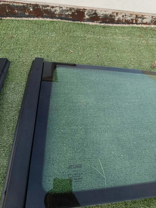 Janelas Traseiras Fiat Punto 188