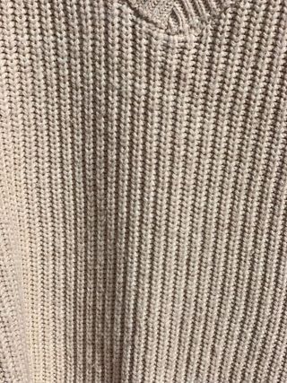 Chaleco Punto Cuello Pico Beige