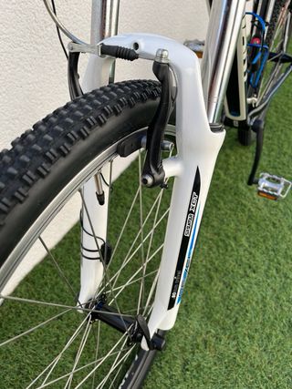 Bicicleta Giant Revel MTB