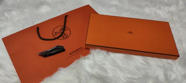 Caja y bolsa  Hermes 