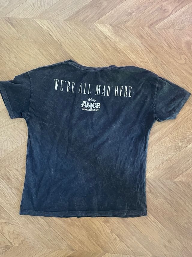 Camiseta Alicia en el País de las Maravillas