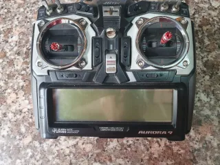 Emisora Hitec Aurora 9