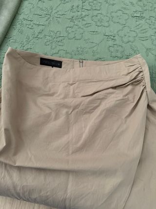 Falda larga Zara beige