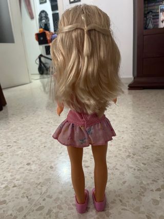 Muñeca Nancy con ropa y zapatos