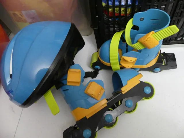 Patines y Casco para Niños Azul/Verde