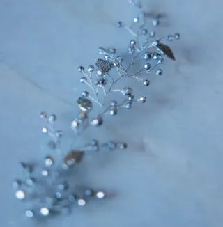 Tocado de novia artesanal en plata vieja