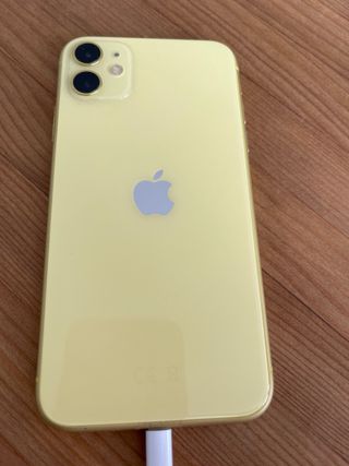 iPhone 11 128 GB Giallo