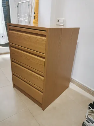 Cajonera de madera maciza