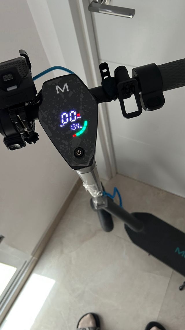 Patinete Eléctrico Motus Scooty 10 Gen 4