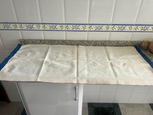 Tapiz vintage pavo real y cisnes