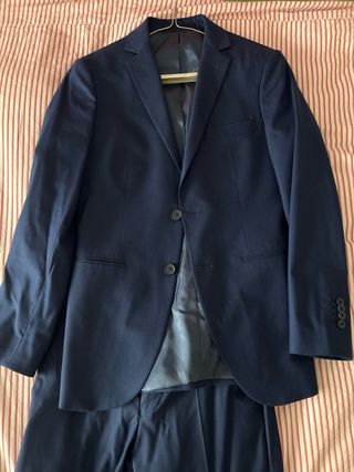 Abito blu da uomo easy wear firmato El Corte Inglés