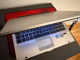 Portátil HP Elitebook i7/4GB/SSD