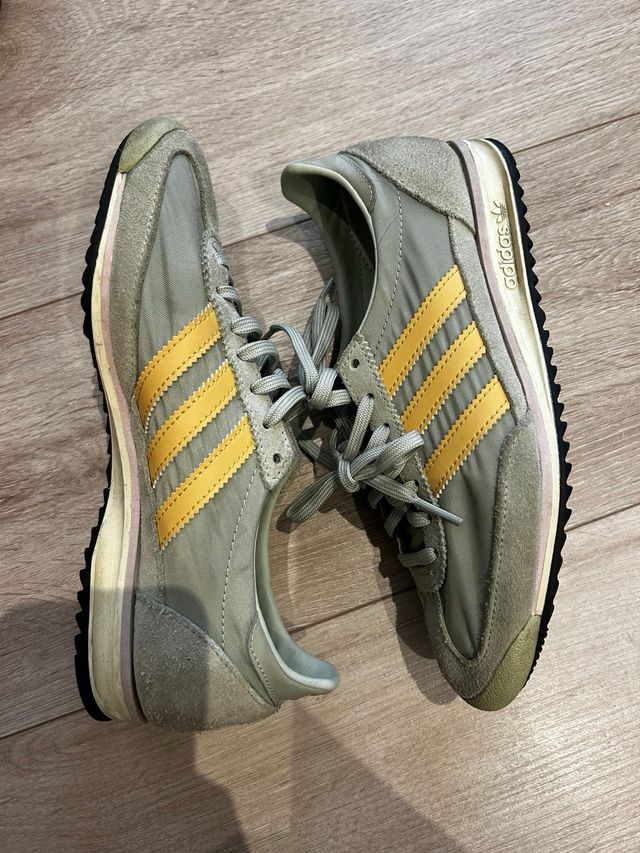 Zapatillas Adidas Verde y Amarillo