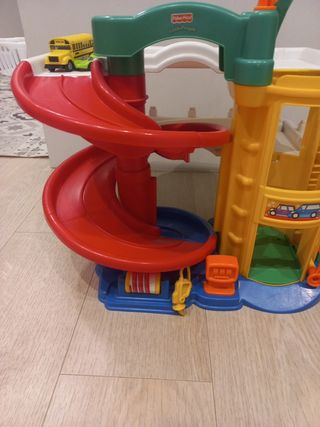 Garaje Coches Juguete Fisher Price, regalo 4coches