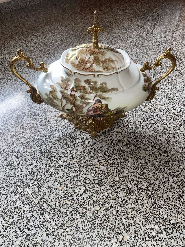 Centro de mesa antiguo