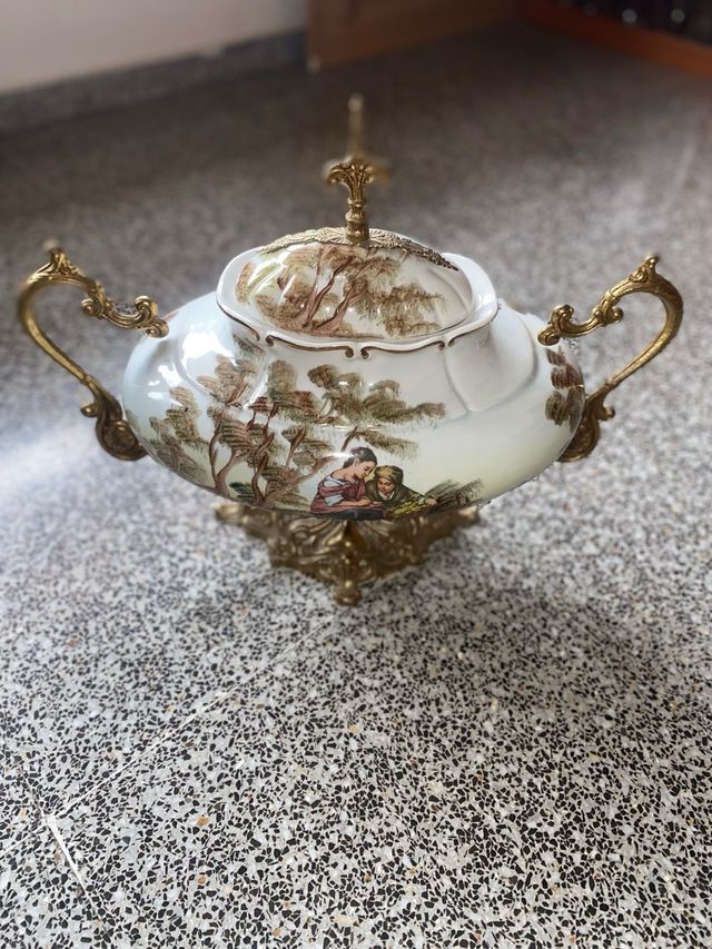 Centro de mesa antiguo